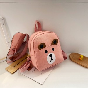 Výroba jedinečných zvířecích batohů a tašek na hračky