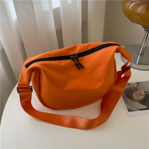 I-Giveaway Cool Handbag & Ulwazi Lomhlinzeki