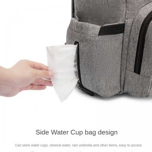 Acquista una moderna borsa per pannolini con l'e-mail del fornitore