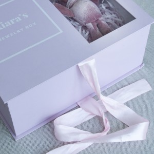 Custom gift book-type packing boxes with clear window