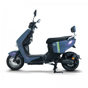 Elektrický moped B02-1 800W 72V 20Ah 45km/h