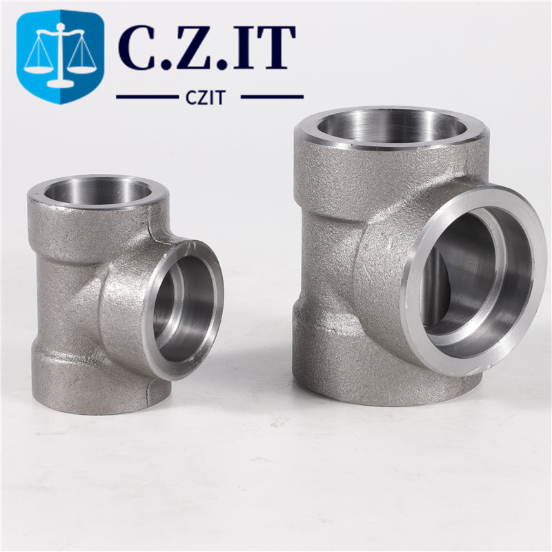 FORGED PIPE FITTINGS- SOCKET TEE