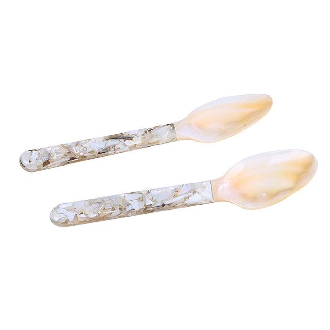 Natural Shell Mother Of Pearl Spoon For Tasting Caviar Featured Image