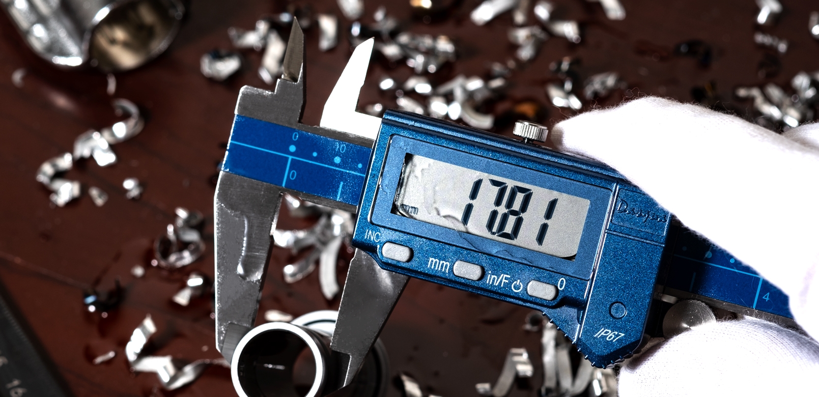 PROMOTION! HIGH PROTECTIVE IP67 OIL & WATER PROOF DIGITAL CALIPER