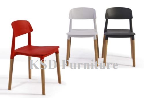 PP Dining Chair with Solid Wood Legs