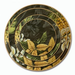Auksiniu apvadu juodo kaulinio porceliano keramikos vakarienės įkroviklio lėkščių rinkinys