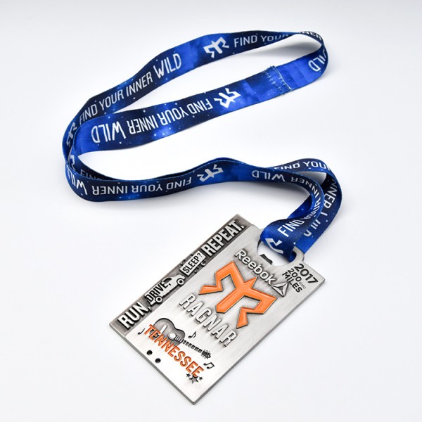 Custom Made Swim Bike Running Triathlon Race Sports Medals Trophies