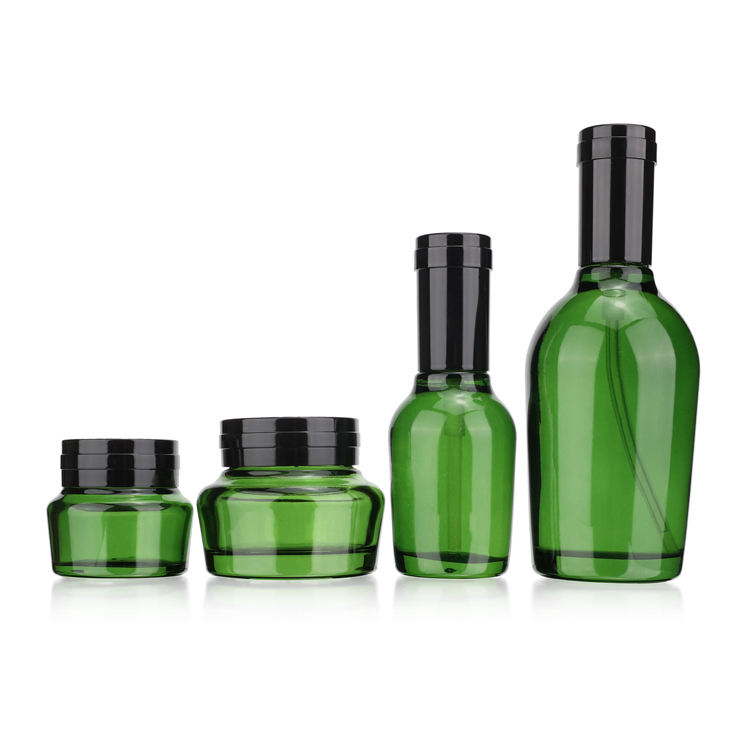 Eco friendly green lotion cream bottles and jars set package
