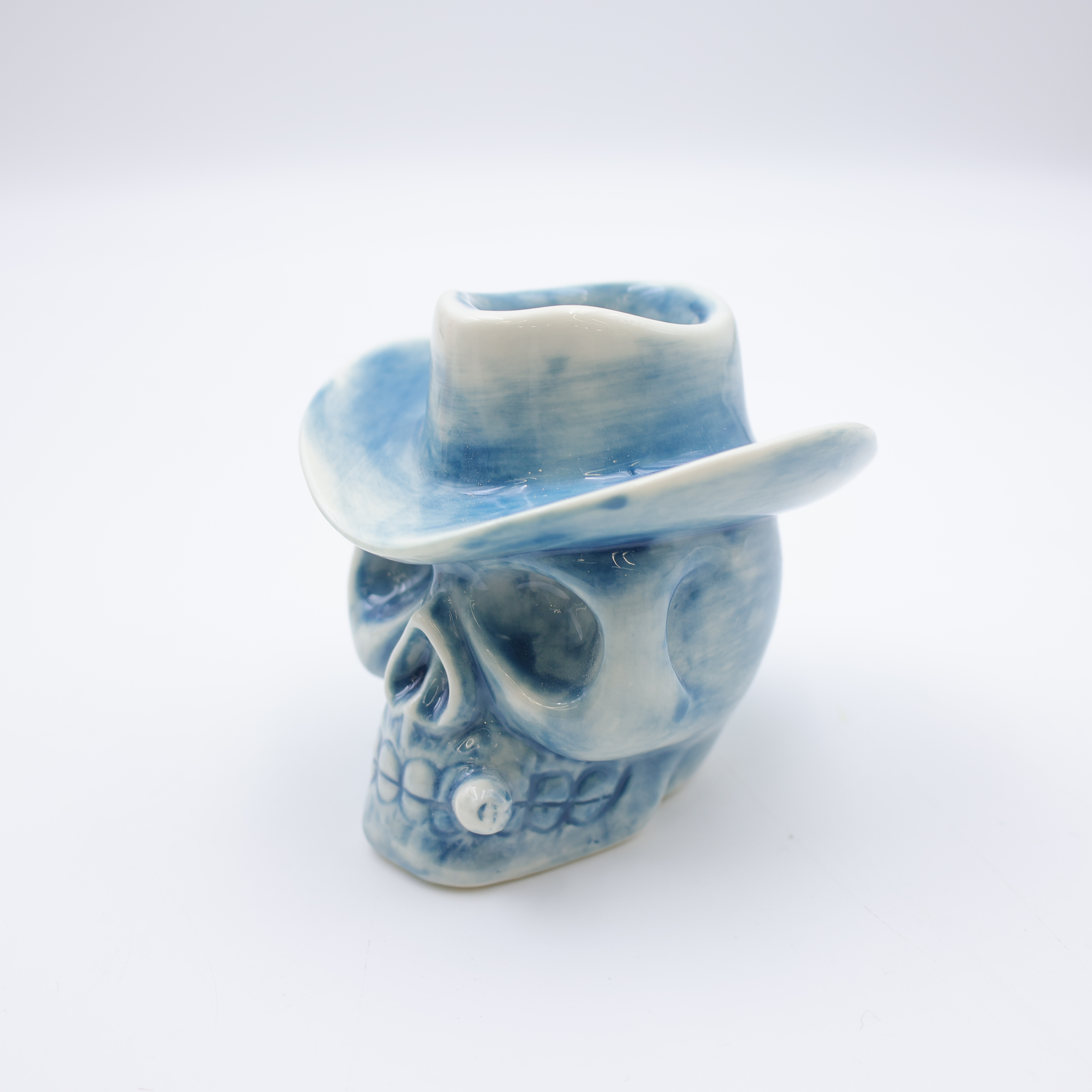 Ikhanda le-Ceramic Skull Hookah Head