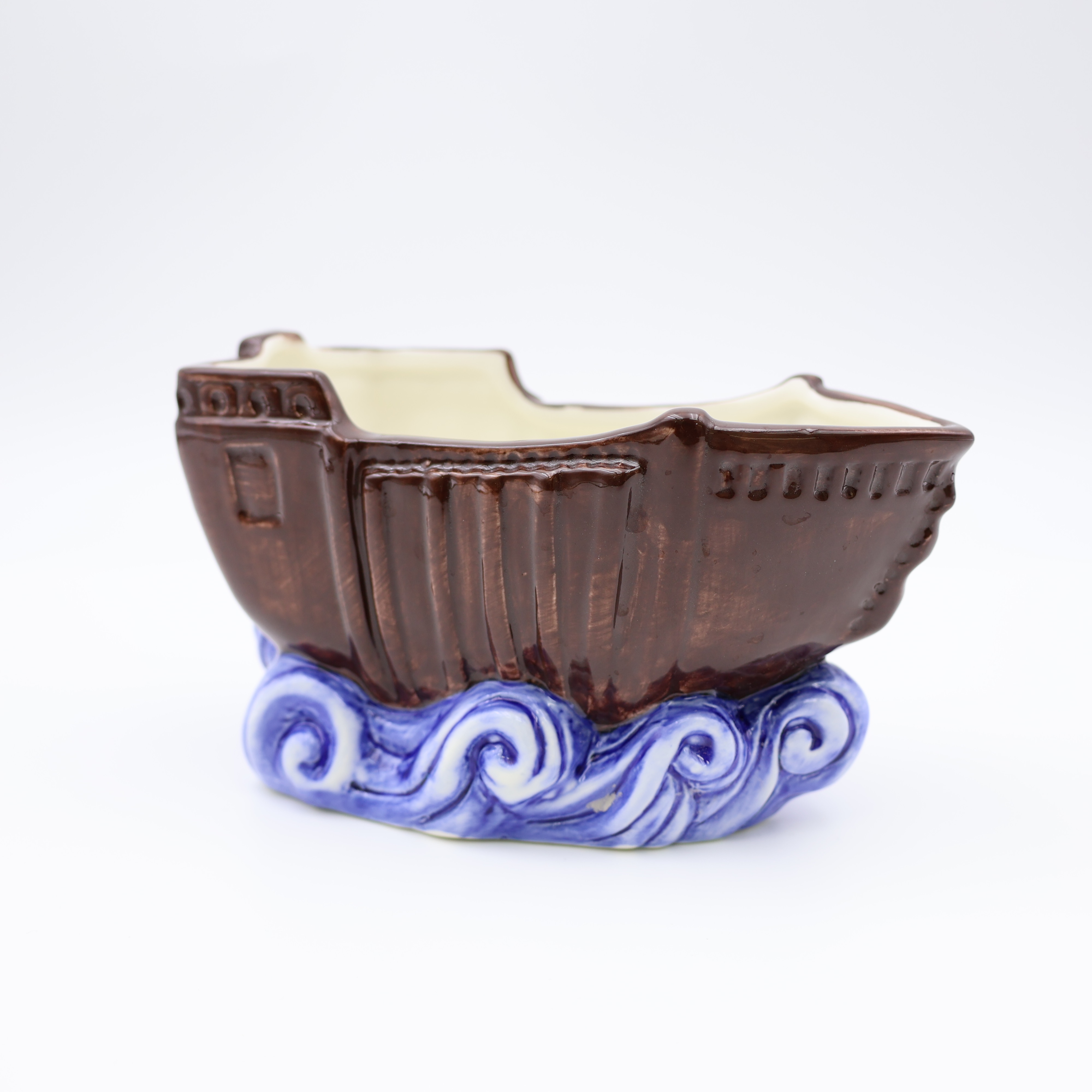 Ceramic Boat Tiki Mug Brown