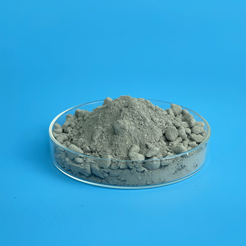 Thermal shock resistant and refractory castable