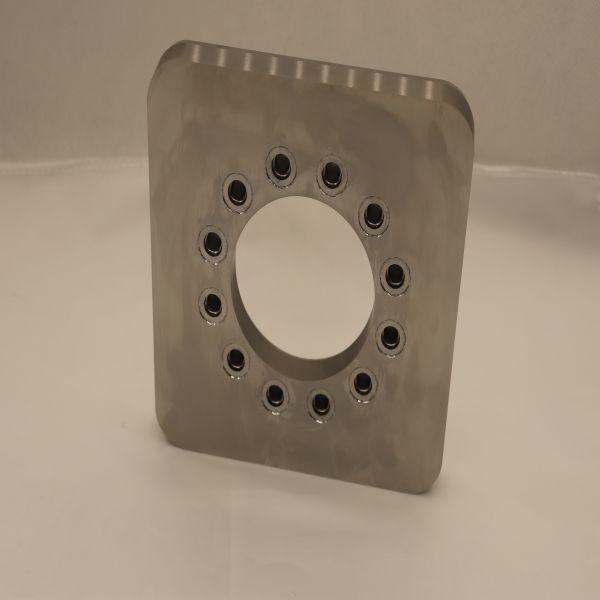 Precision molding mold core