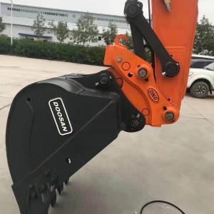 8 Years Exporter R215 Vs Excavator with Strong Hydraulic Busters, Hydraulic Cutters, Concrete Crusher, Demolition Pulverizer Made in China
