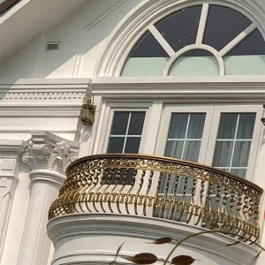 Barandilla de escaleira de aceiro inoxidable personalizado Deseños de barandilla de balcón de ferro forxado para exteriores