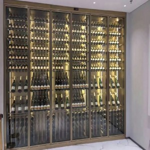 Večnamenska uporaba vinske omare iz nerjavečega jekla