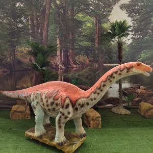 Hva koster det å lage en dinosaur-Melanorosaurus-modell i naturlig størrelse?