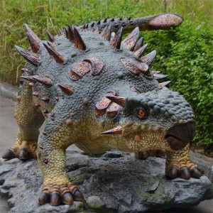 Jurassic Park ကိရိယာ animatronic ဒိုင်နိုဆော မော်ဒယ် သရုပ်ဖော် Triceratops မော်ဒယ် ရောင်းရန်ရှိသည်။