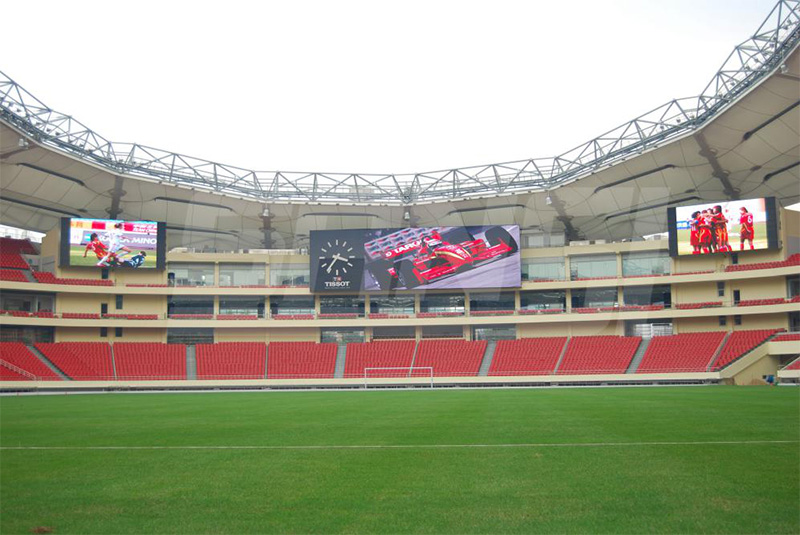 Funkcija in glavne značilnosti velikega LED zaslona na športnem stadionu