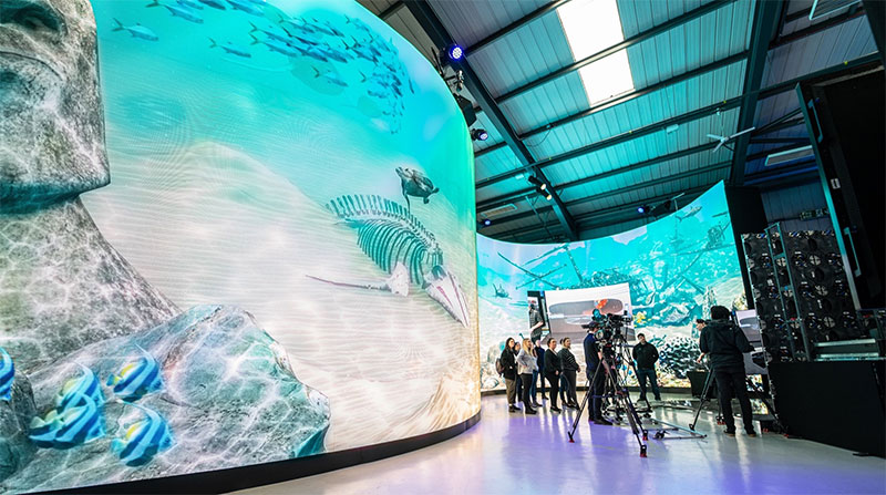 P4.81 immersive fine pixel LED display video wall in Madrid