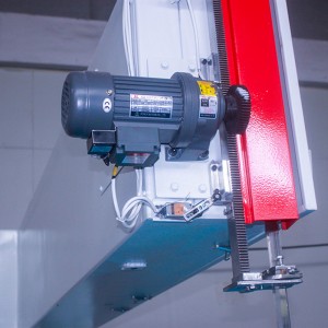 D&T Good Price and Quality Manual Vertical PU Foam Cutting Machine