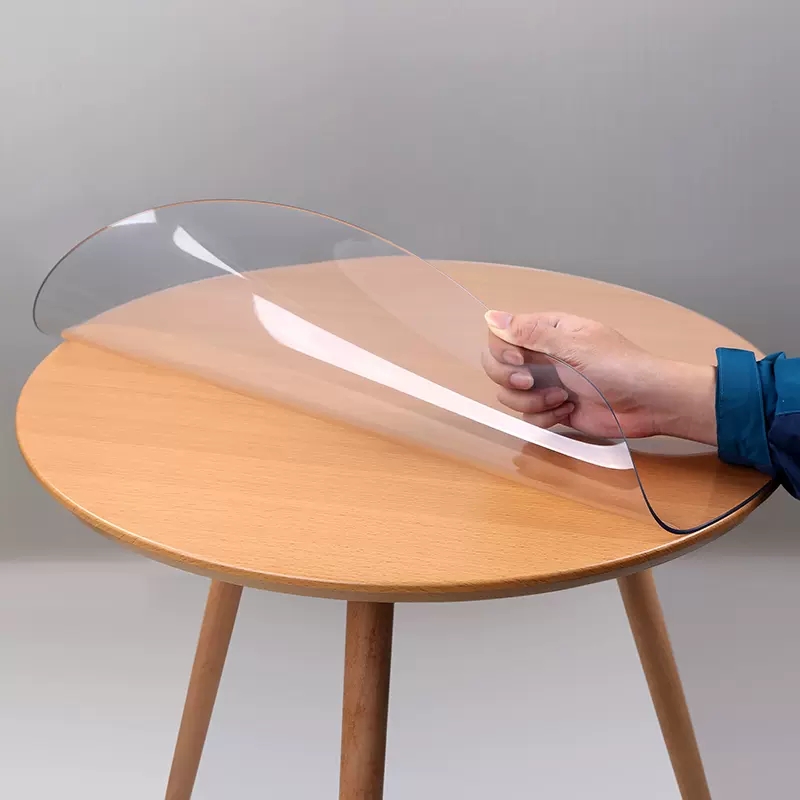 Hoe te snijen PVC sêft glêzen tafelkleed?