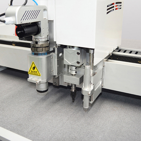 New Fashion Design For CNC Equipment Cutting Machine - Home Carpet Industry Digital Cutter – Datu detail pictures