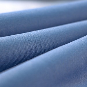Factory Direct Fabric 100% Polyester Soft Like Cotton Touch Breathable Fabric For Sportswear Garment