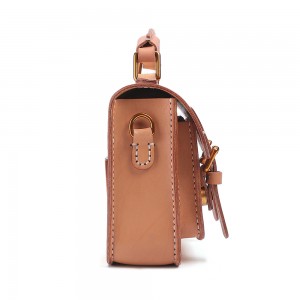 حقيبة كروس نسائية مصنوعة يدويًا من الجلد الإيطالي المدبوغ بالخضار OEM/ODM