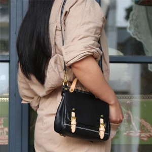 Фабрична дамска кожена многофункционална чанта за раница