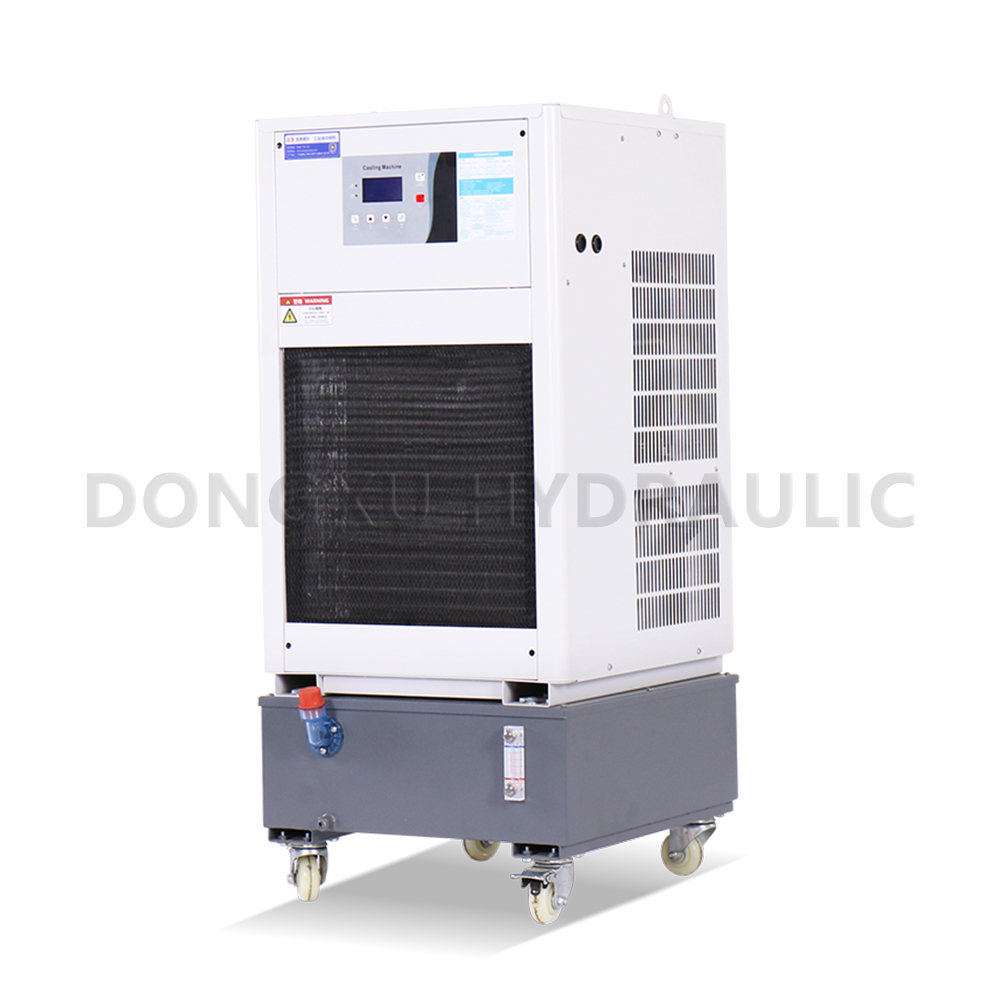 How does an air-cooled chiller work