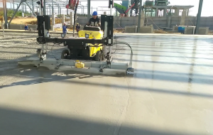 LS-400 Four-wheel driving Laser Screed