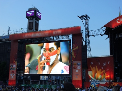 OEM Manufacturer  Dip Led  - P8 Open Air Rental LED Screen For Sport Events – EACHINLED