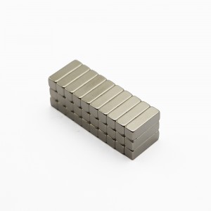 N52 Magnet Neodymium Blok Persegi Panjang berkinerja tinggi