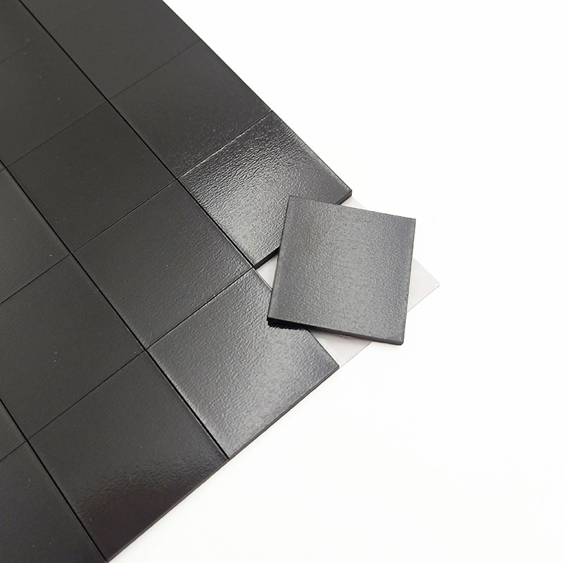 pre-cut-rubber-magneti-sheet-1