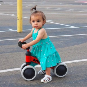 Arkmiido Baby Loopfiets, Ride On Bikes, Kinderfiets, Sliding Bike 4 Wheel, Trike Toddler Walker Kleur Rood 1-3 Years Old (rood / zwart) (rood)