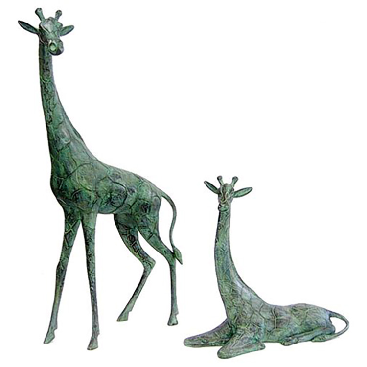 life size golden color tall bronze or brass giraffe statue for sale