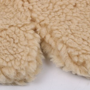 China manufacture poly wool mitt car detailing synthetic anti scratch car gloves