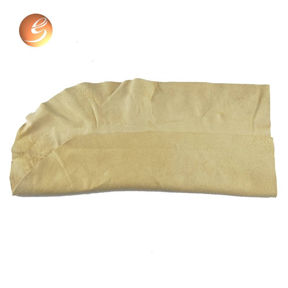 Genuine Chamois Leather in Car Cleaning Cloth