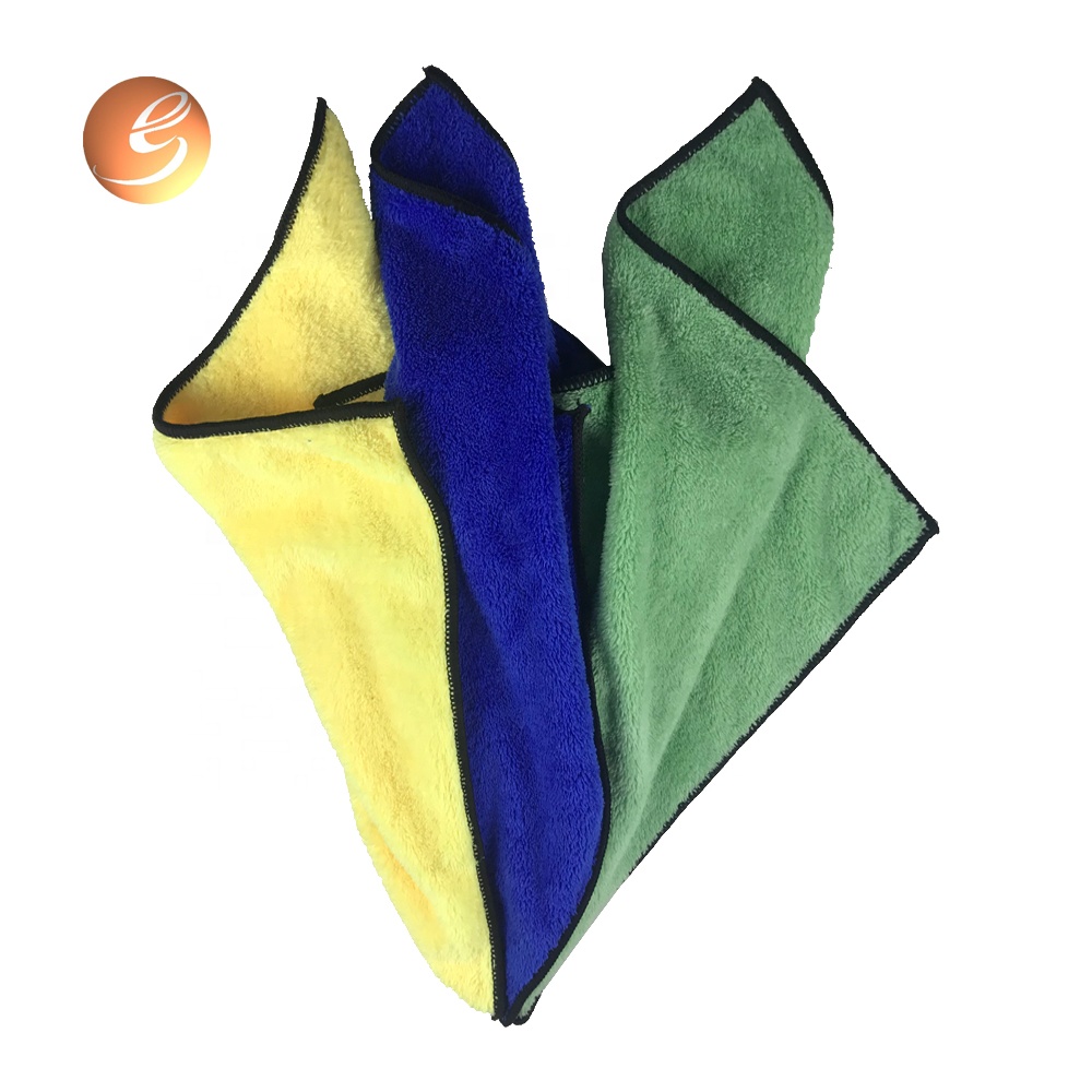 Cloth microfiber travel set for window and car cleaning cloth