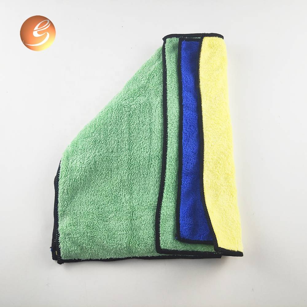 Colorful Printed Microfiber Cleaning Cloth Used at Home