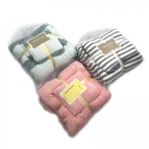 Wholesale coral fleece towel sets bath towel super absorbent bath towel gifts microfiber towel
