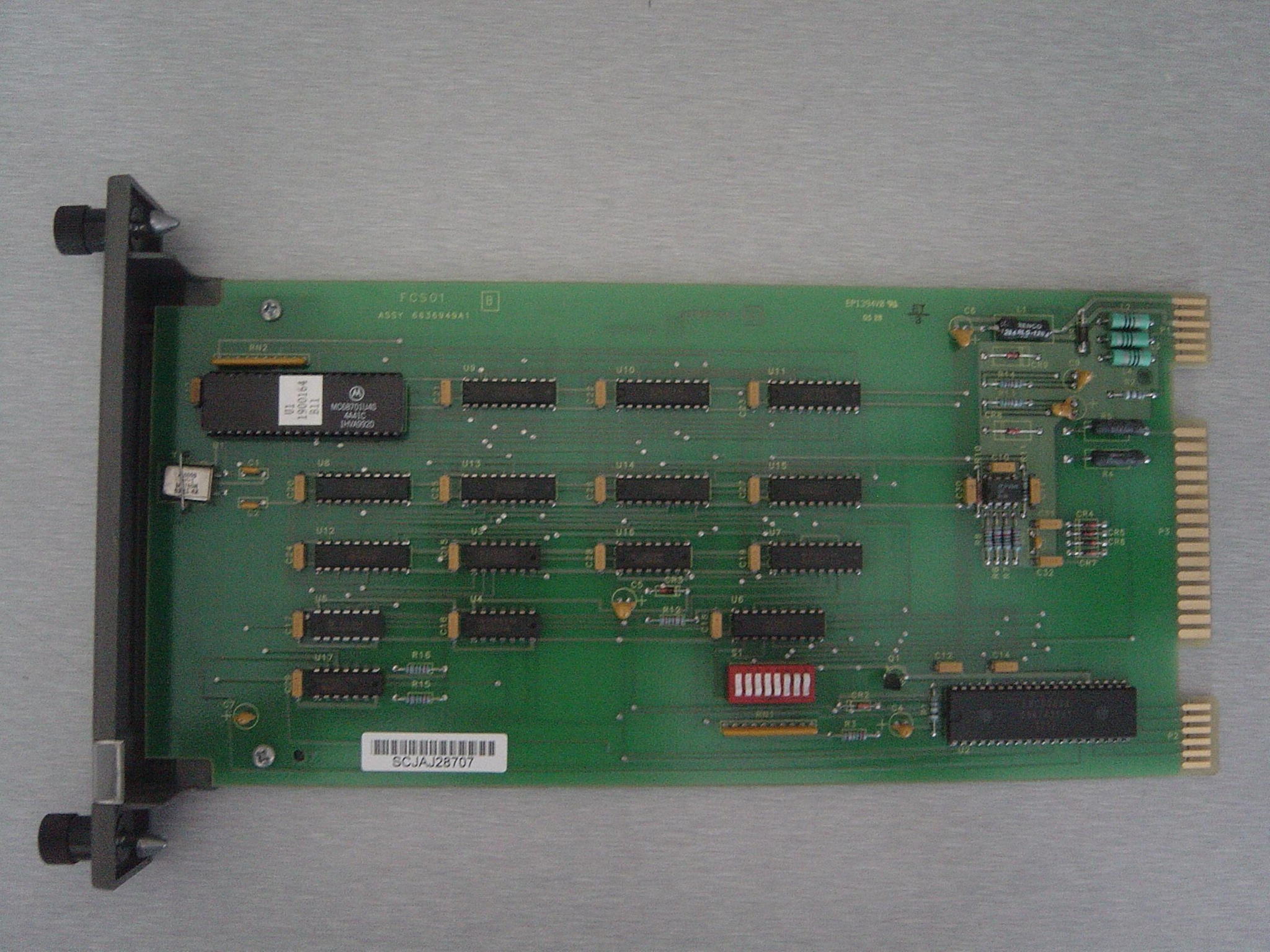 Controlador ABB SPBRC410 con interfaz Modbus TCP
