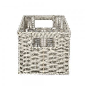 OEM Customized China Natural 3 Sizes Poly Woven Baskets Plastic Rattan Bread Baskets Elegant Wicker Polyester Woven Baskets for Fruits Wicker Woven