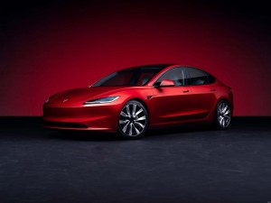 Tesla Model 3 Verzia s pohonom všetkých kolies s dlhou životnosťou, najnižší primárny zdroj, EV