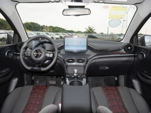 BYD e2 405Km Honor Version  ,Lowest Primary source,EV