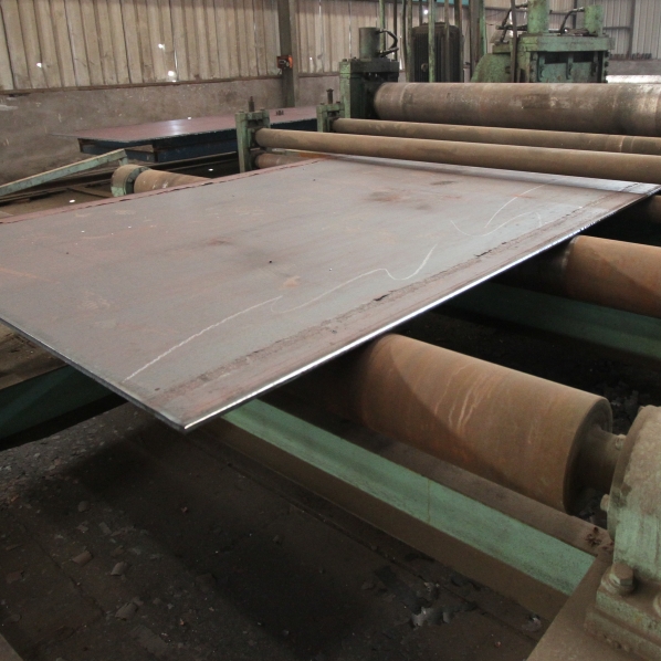 Several methods of cutting steel plates