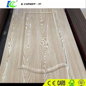 Pelle della porta HDF impiallacciata in legno naturale di alta qualità con 3,0 mm