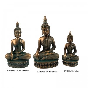 Bouddha d'art et d'artisanat en résine assis sur des figurines à base de lotus