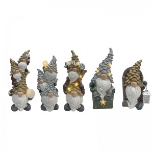 I-Resin Handmad Art & Crafts Twinkle-Beard Christmas Gnomes Isihombiso: IFigurines eyenziwe ngesandla kunye neFestive Glow