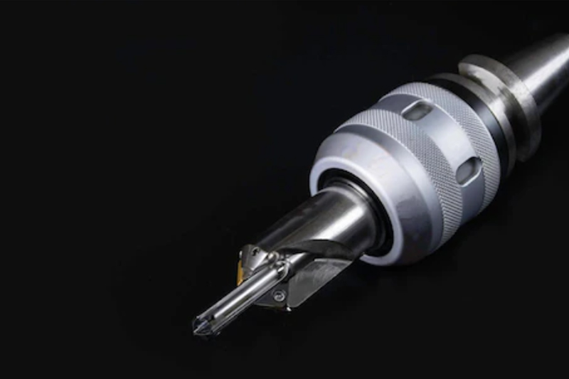 There are 2 milling methods for milling cutters